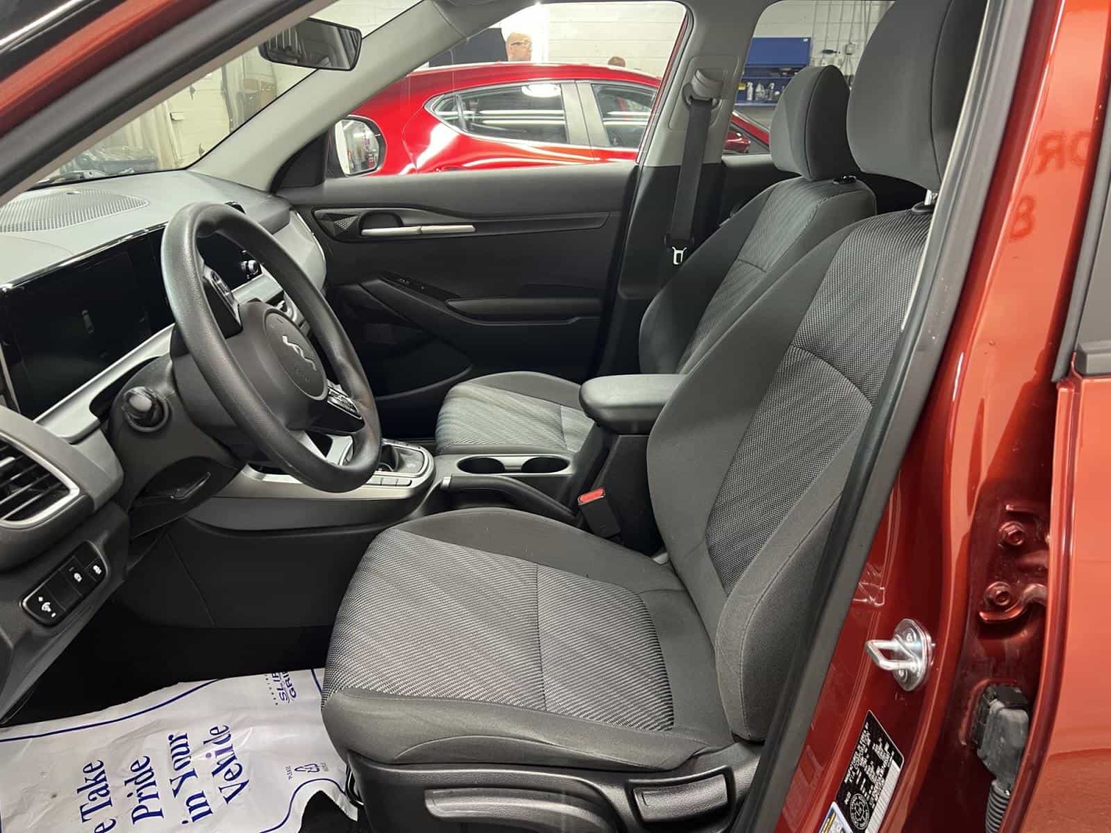 2024 Kia Seltos LX - Image 8