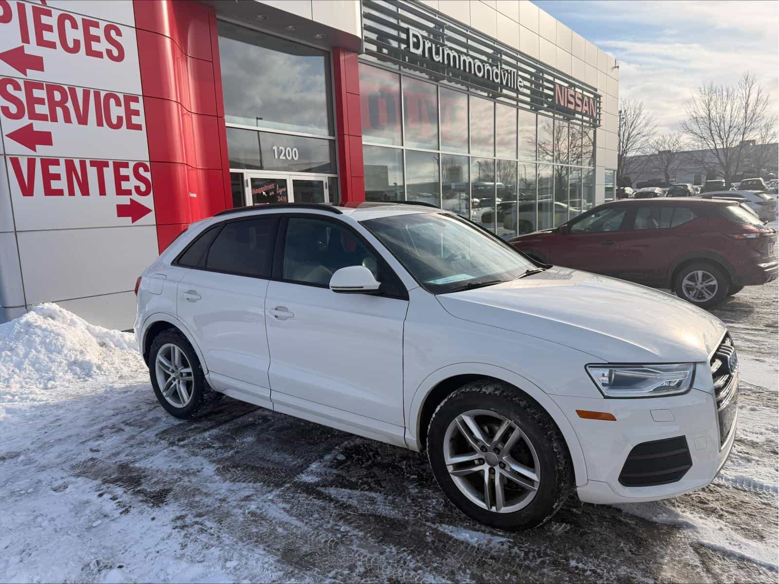 2017 Audi Q3 Komfort - Image 1
