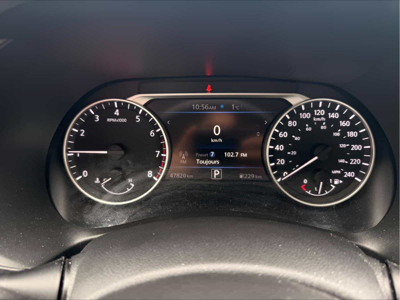 2020 Nissan Sentra SV - Image 11