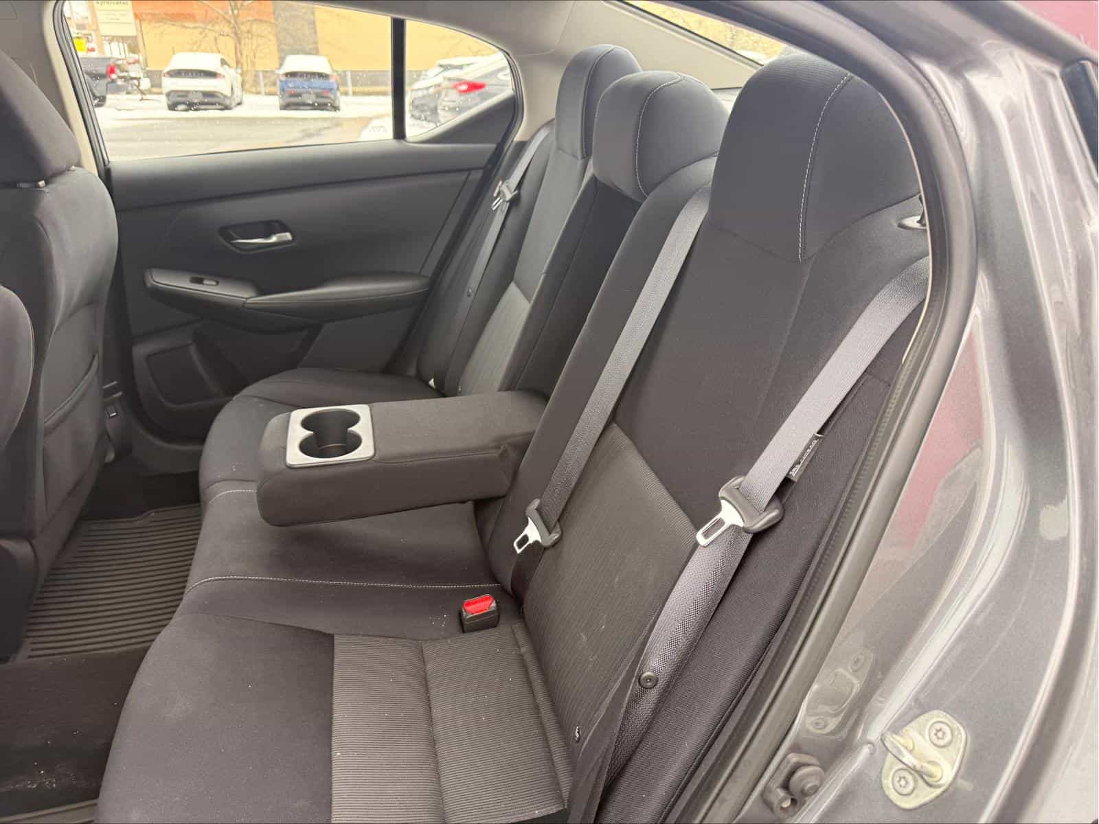 2020 Nissan Sentra SV - Image 17