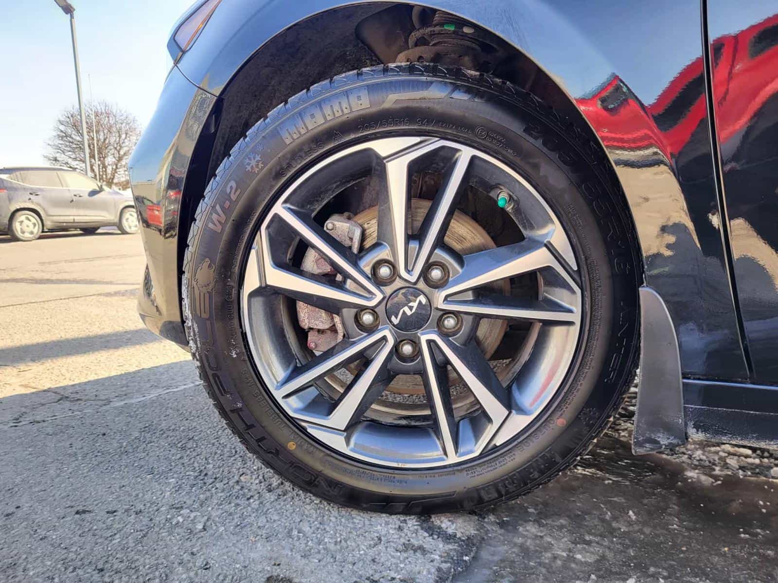 2023 Kia Forte EX - Image 5