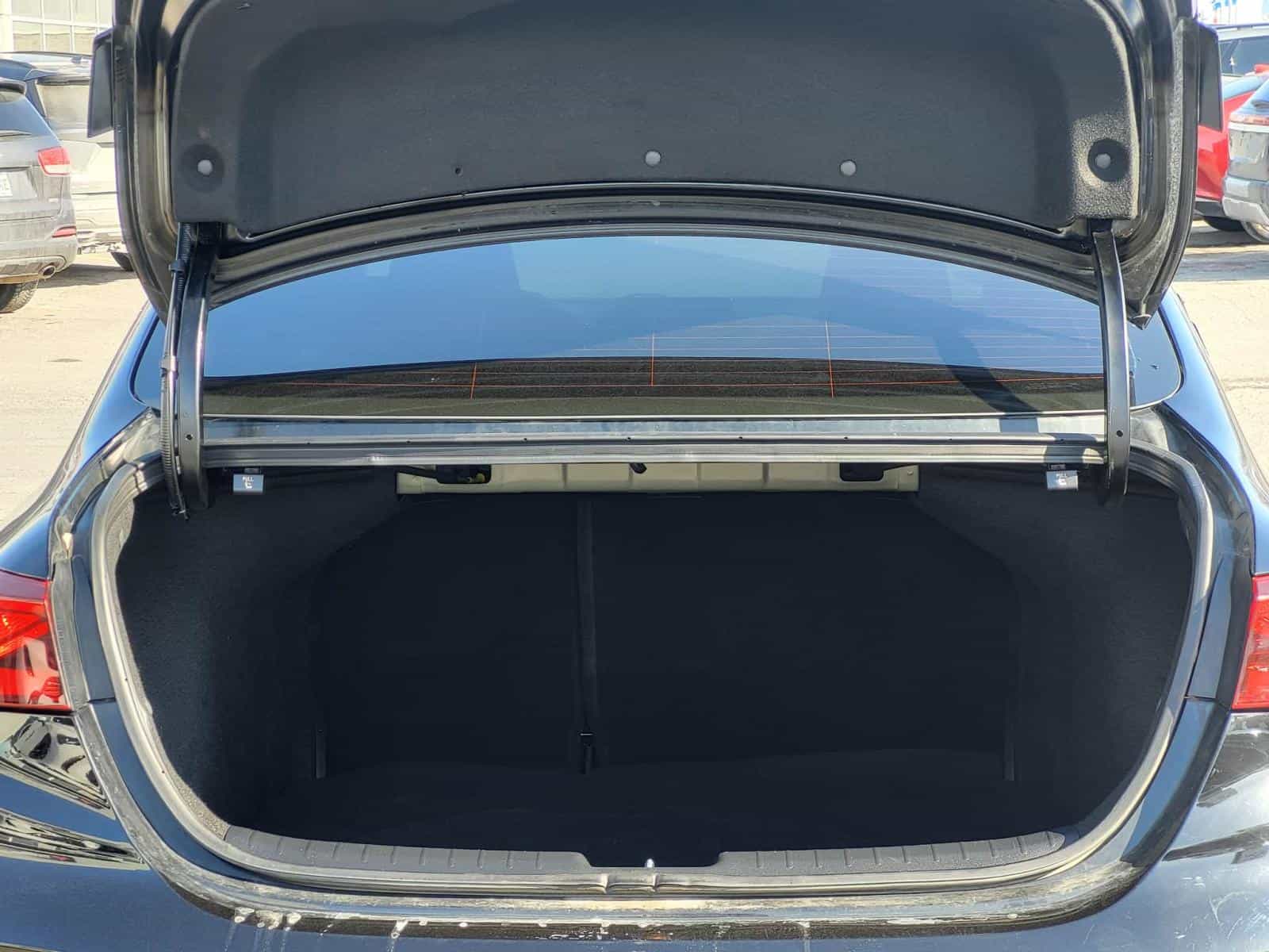 2023 Kia Forte EX - Image 21