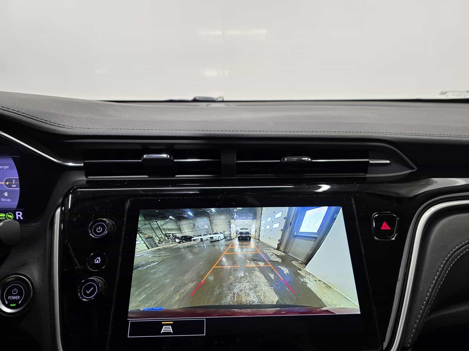 2023 Chevrolet Bolt EUV LT - Image 10