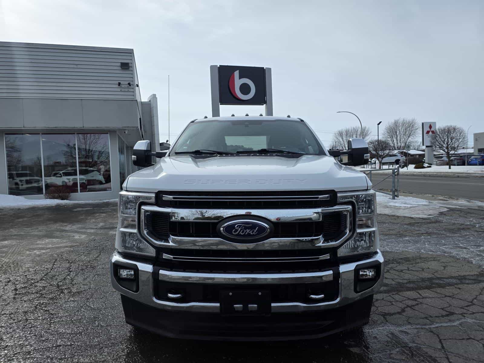 2020 Ford F250 S/D XLT - Image 5