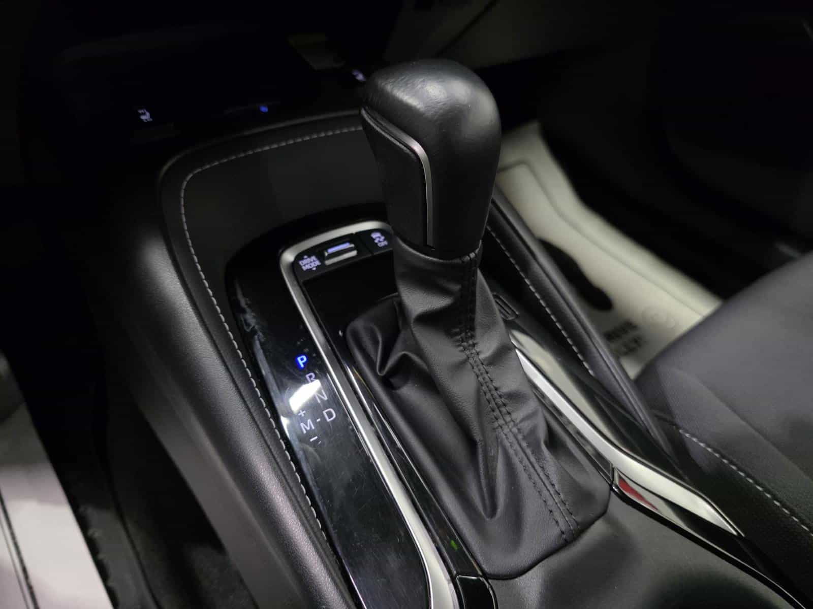 2023 Toyota Corolla SE - Image 18