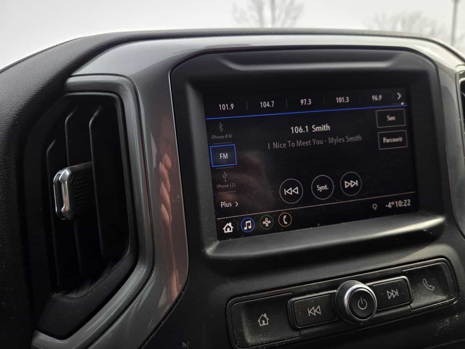 2022 Chevrolet Silverado 2500 Custom - Image 16