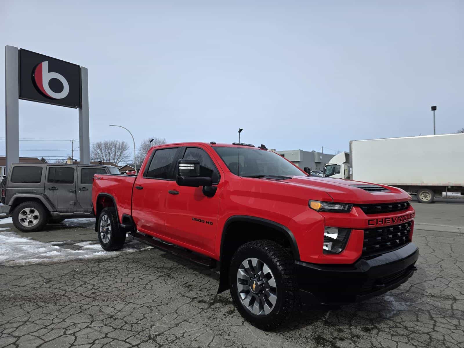 2022 Chevrolet Silverado 2500 Custom - Image 5