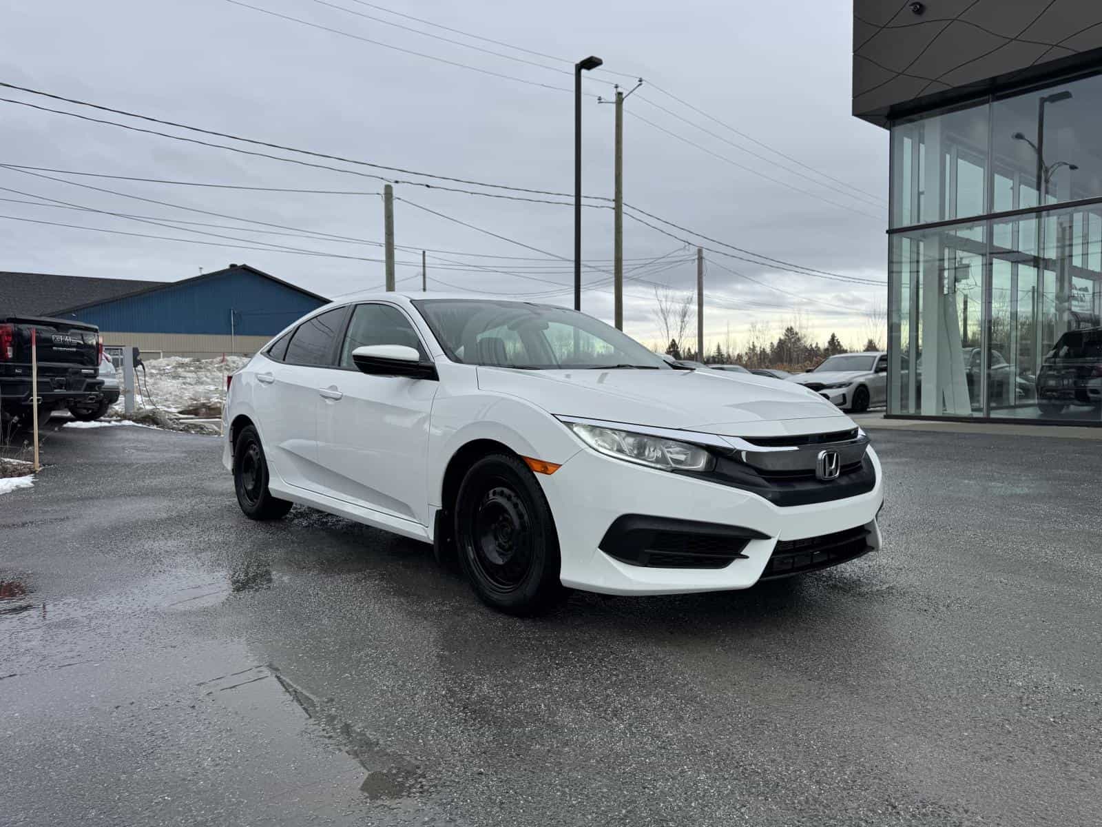 2018 Honda Civic LX - Image 9