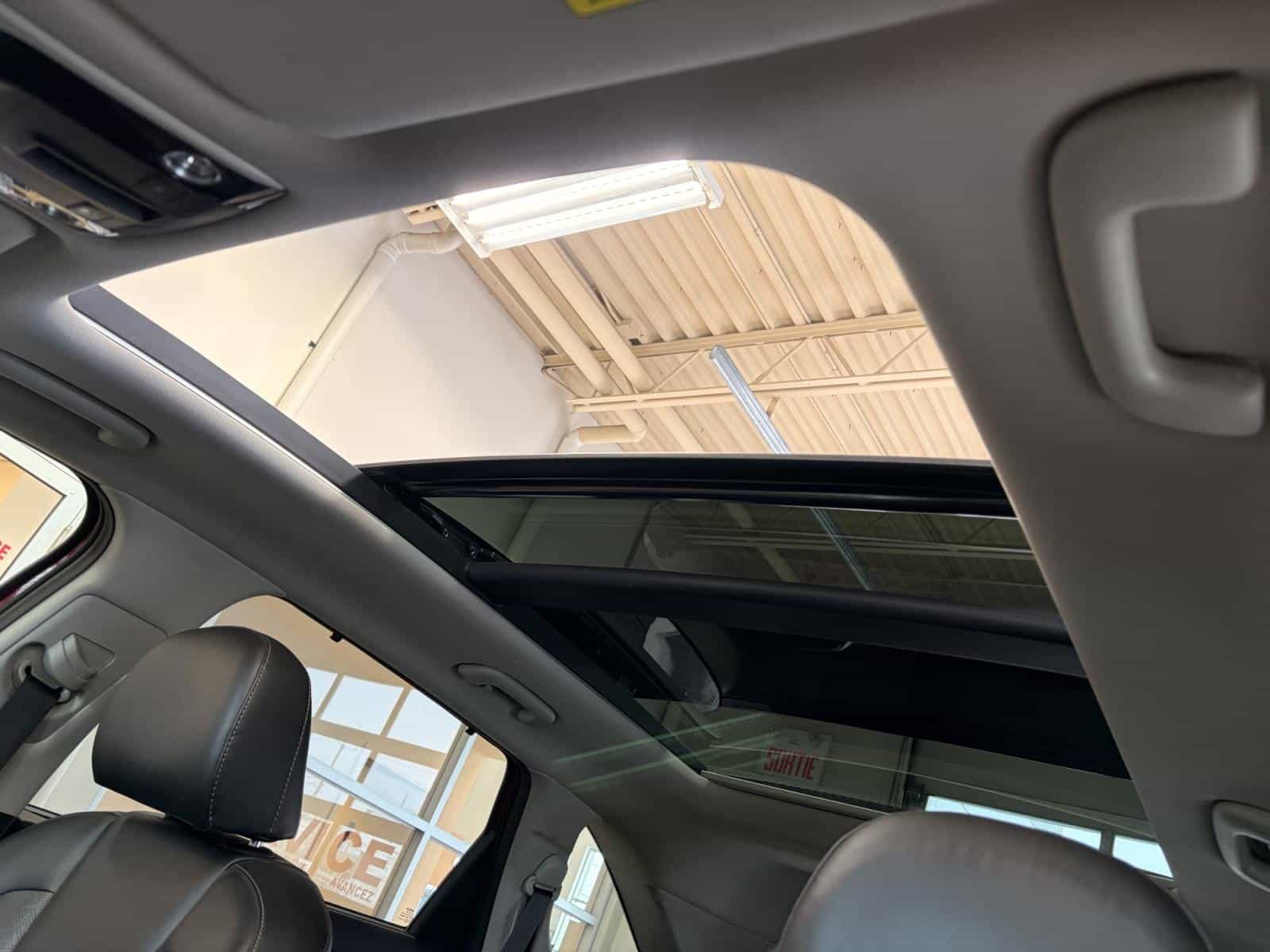 2022 Kia Sorento EX+ - Image 14