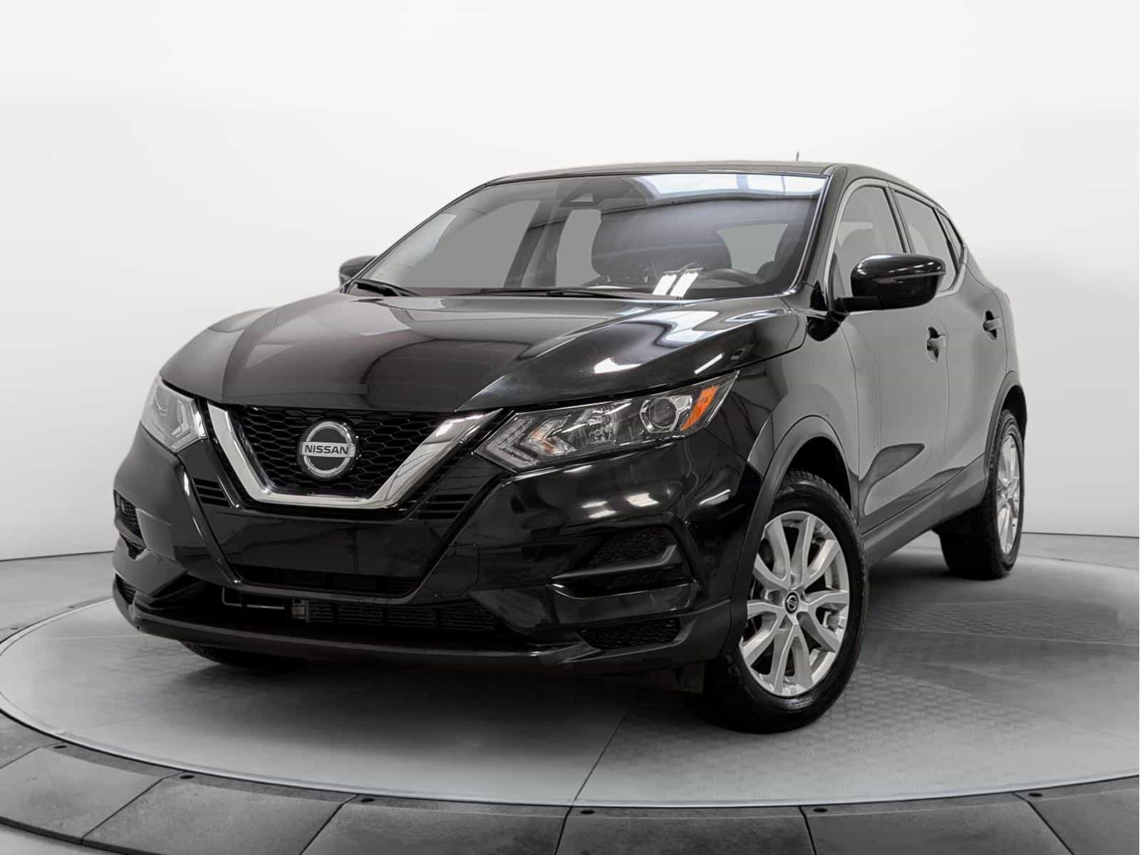 2023 Nissan Qashqai S - Image 1