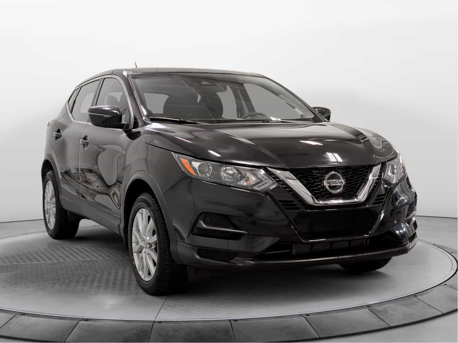 2023 Nissan Qashqai S - Image 2