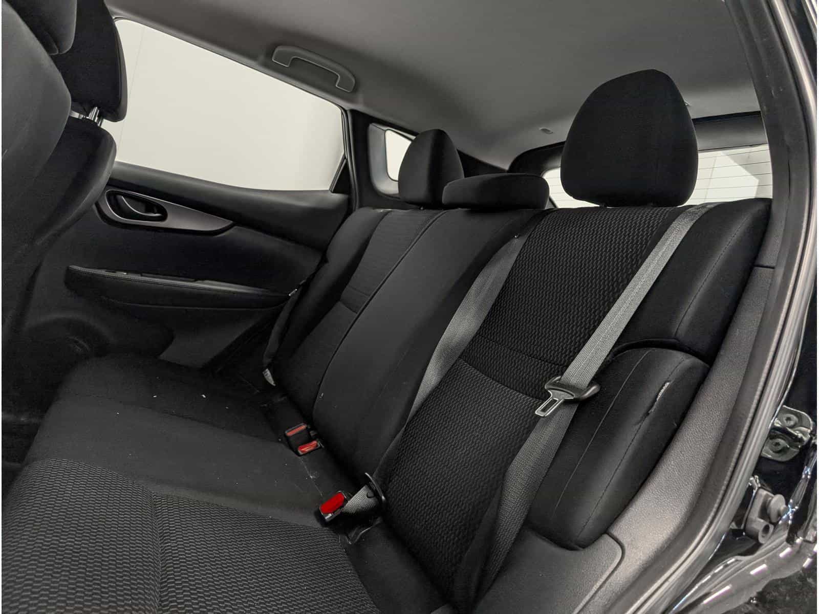 2023 Nissan Qashqai S - Image 8