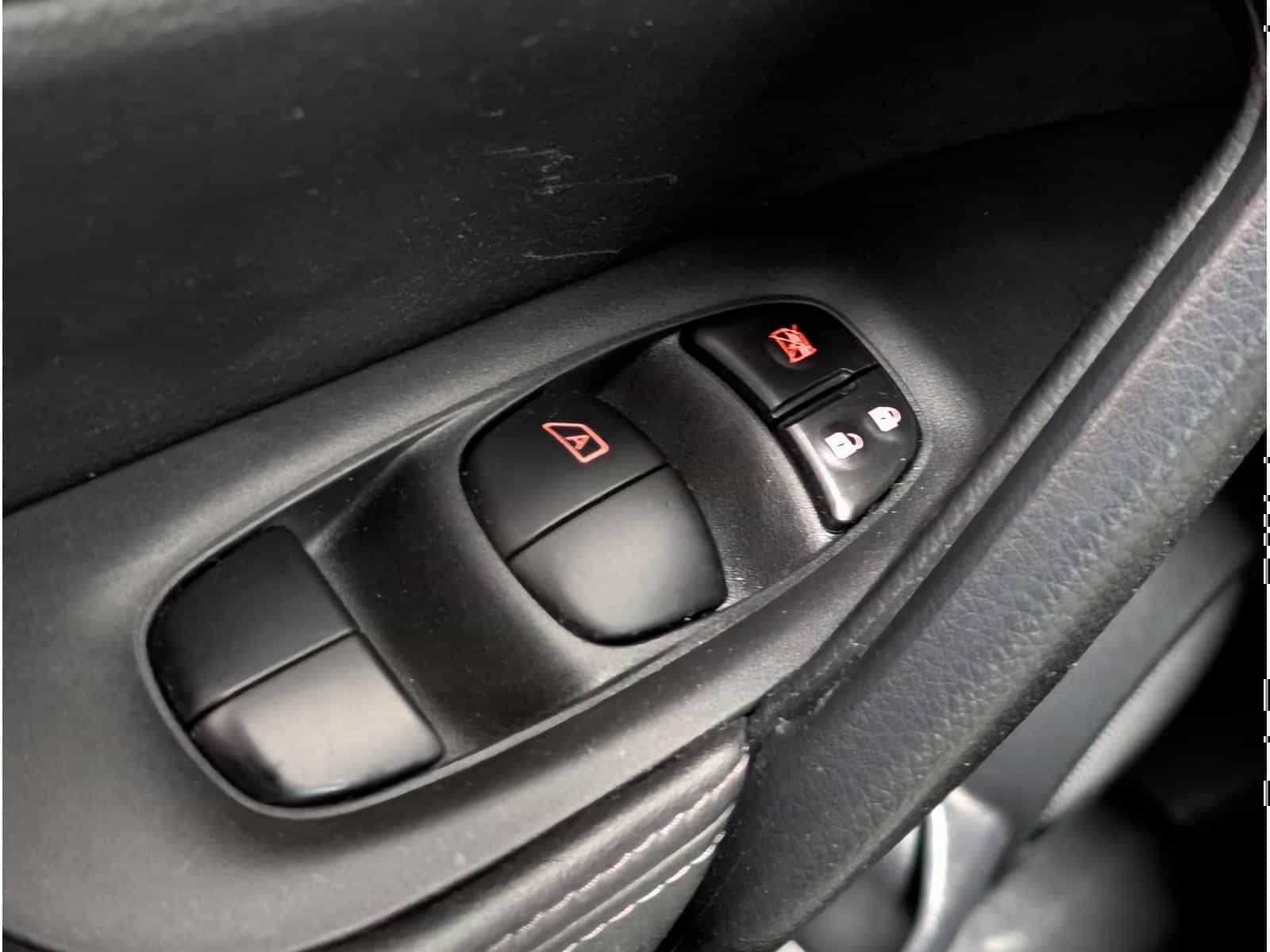 2023 Nissan Qashqai S - Image 15