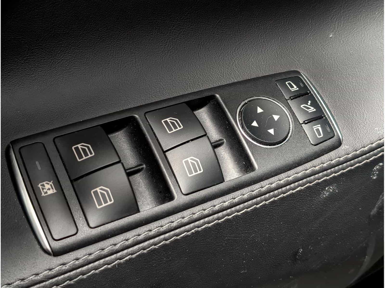 2017 Tesla Model S Base - Image 15