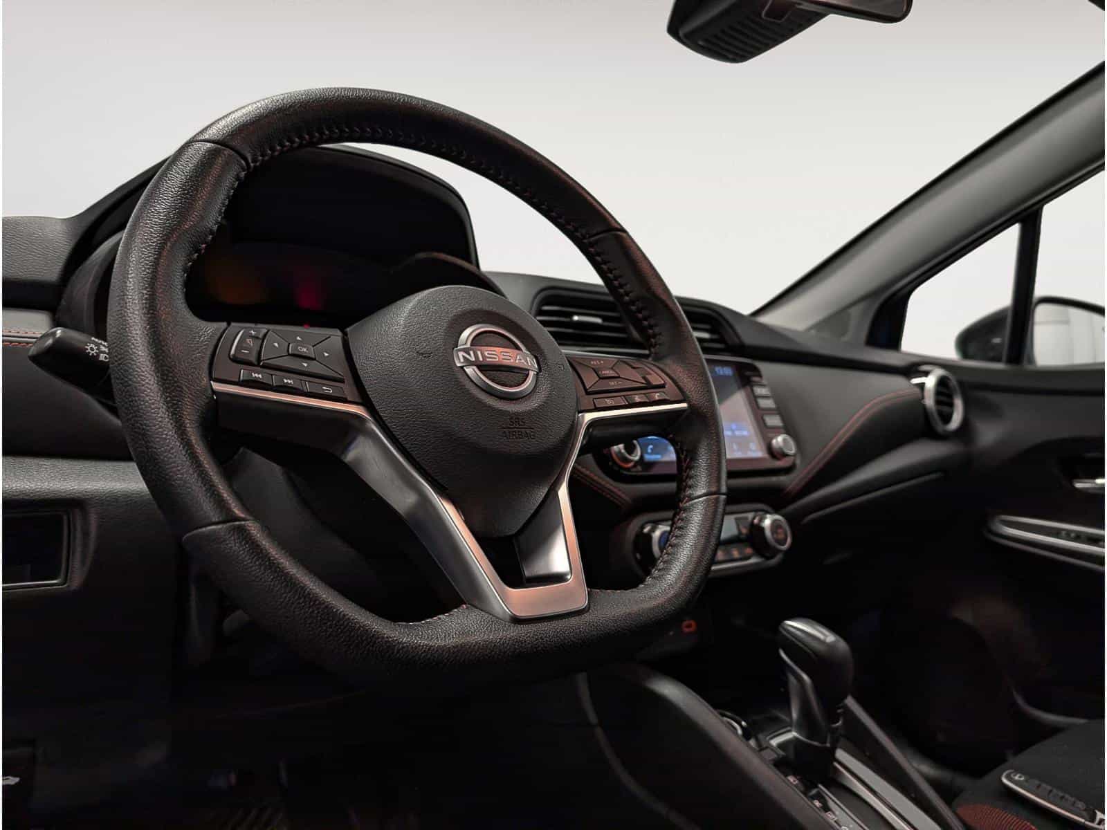 2023 Nissan Versa SR - Image 6