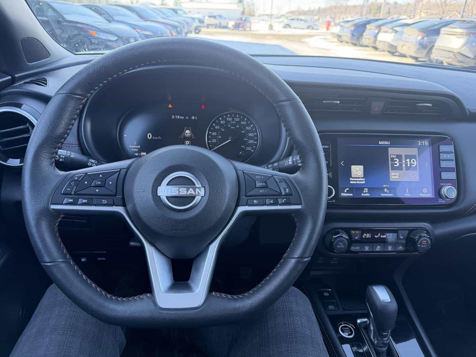 2024 Nissan Kicks SR - Image 11