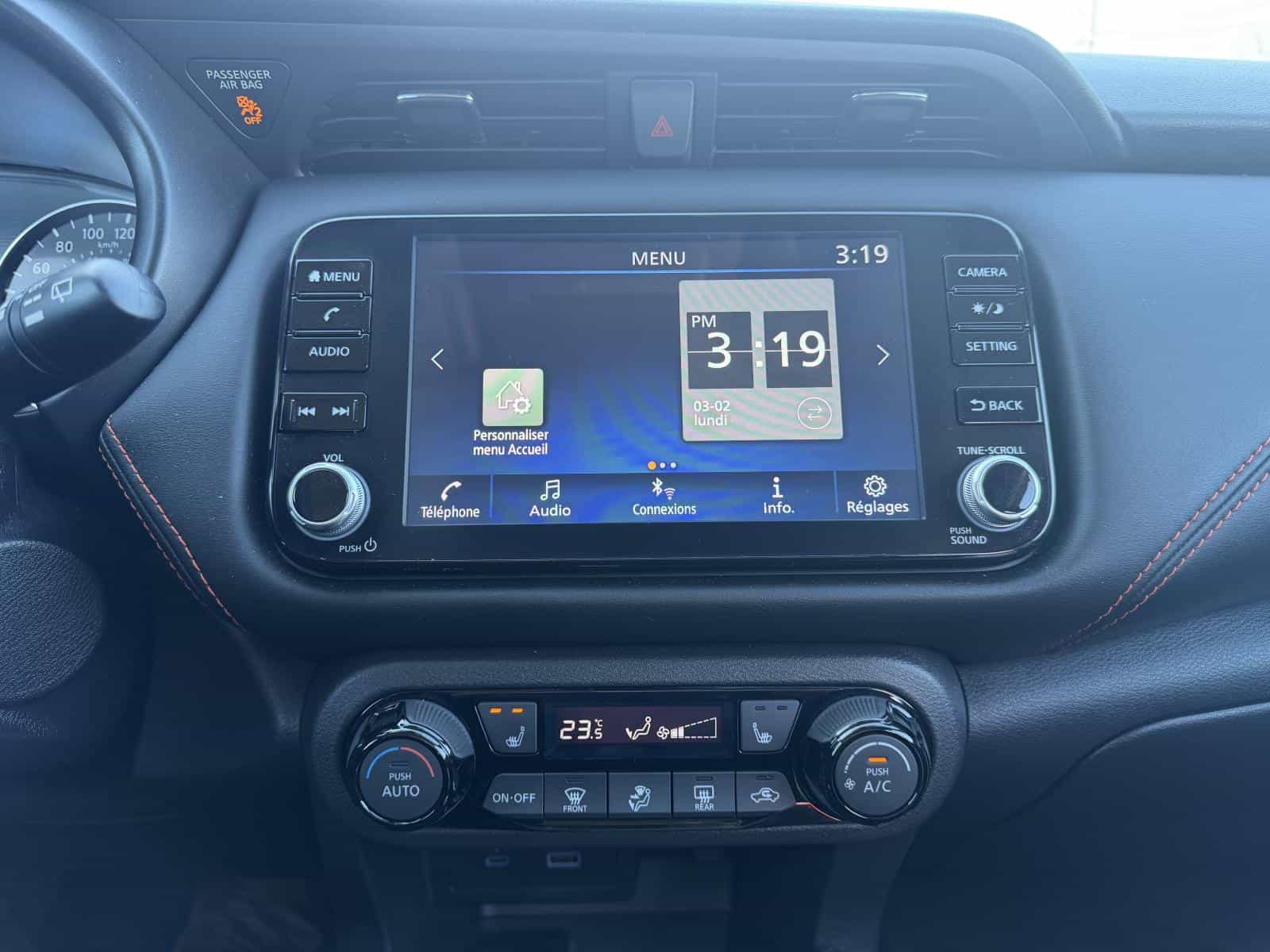 2024 Nissan Kicks SR - Image 15