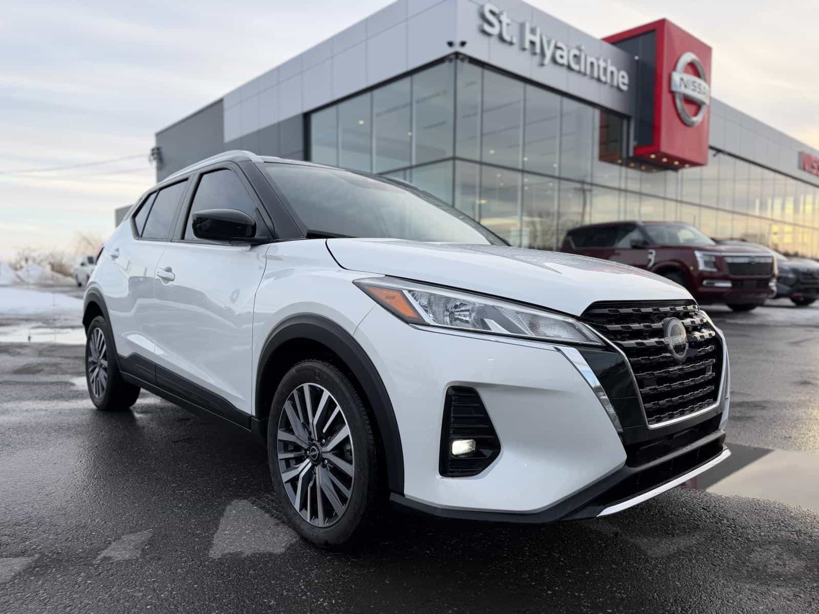 2024 Nissan Kicks SV - Image 4