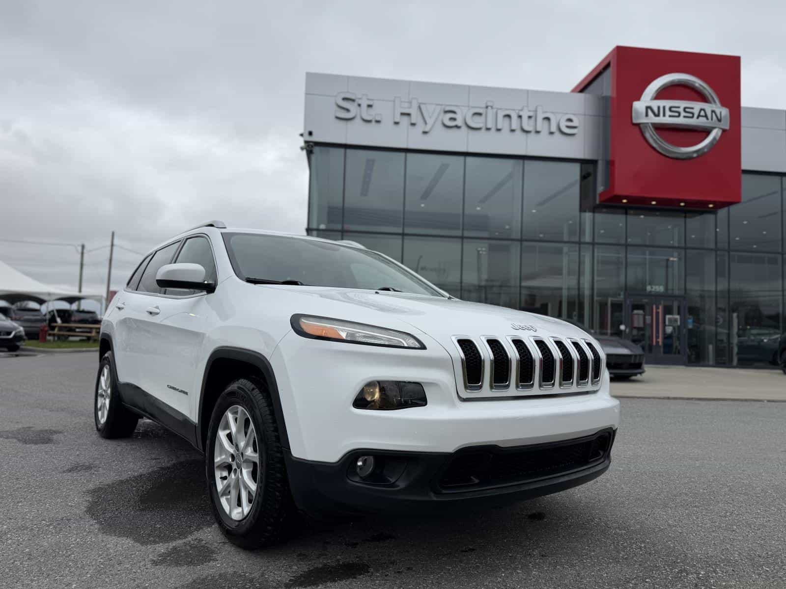 2015 Jeep Cherokee North - Image 1