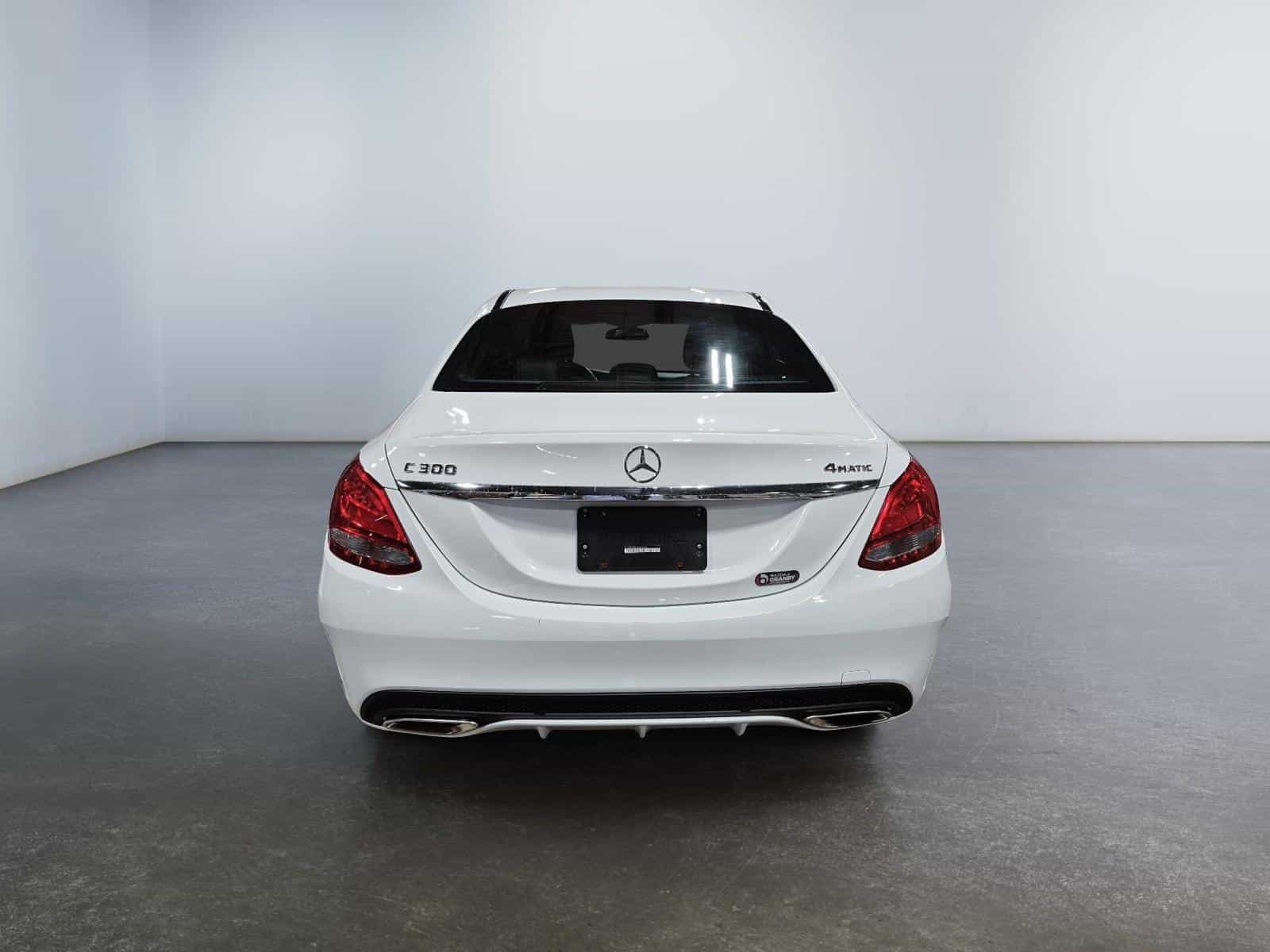 2018 Mercedes-Benz C-Class C300 - Image 11