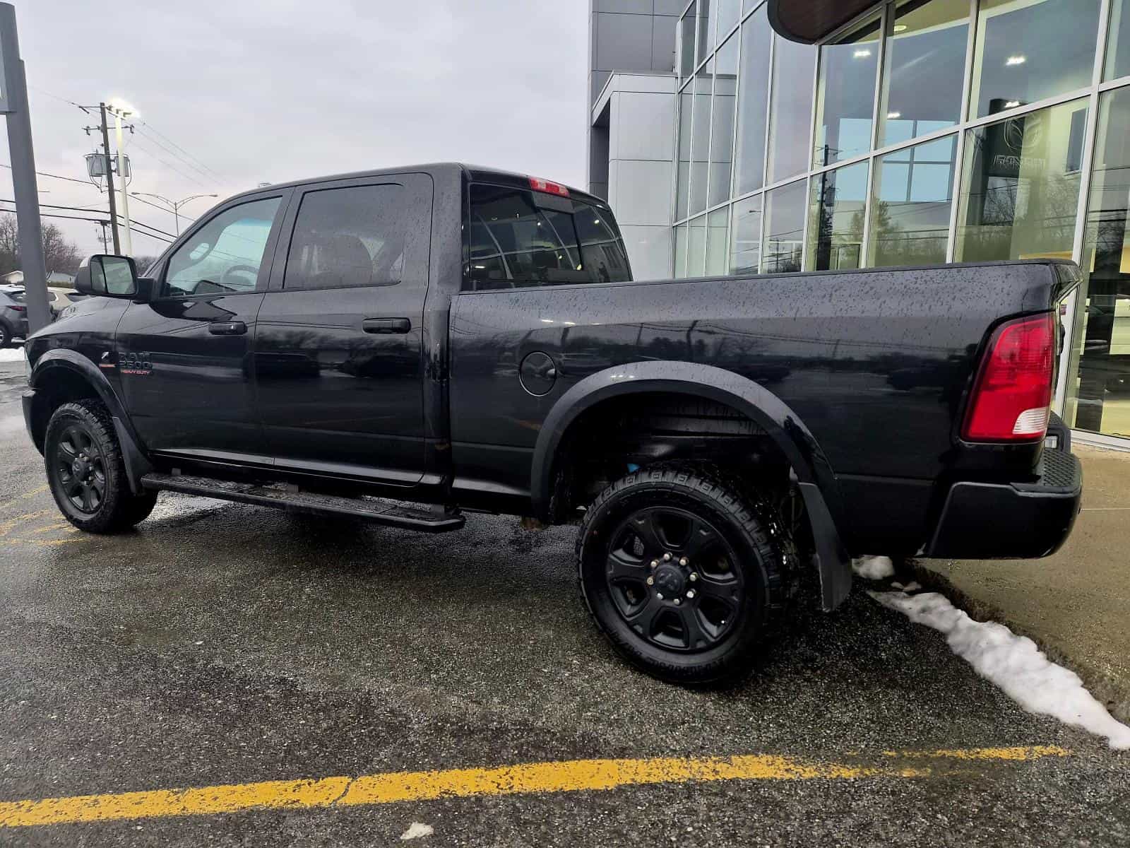 2018 RAM 2500 SLT - Image 3