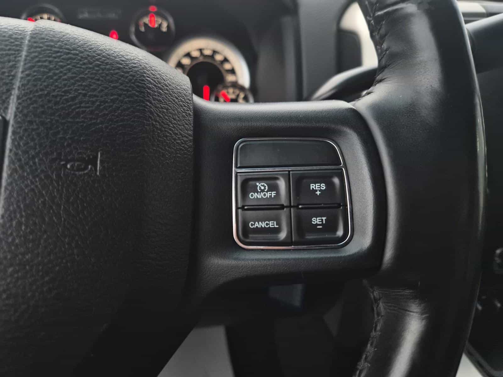 2018 RAM 2500 SLT - Image 17