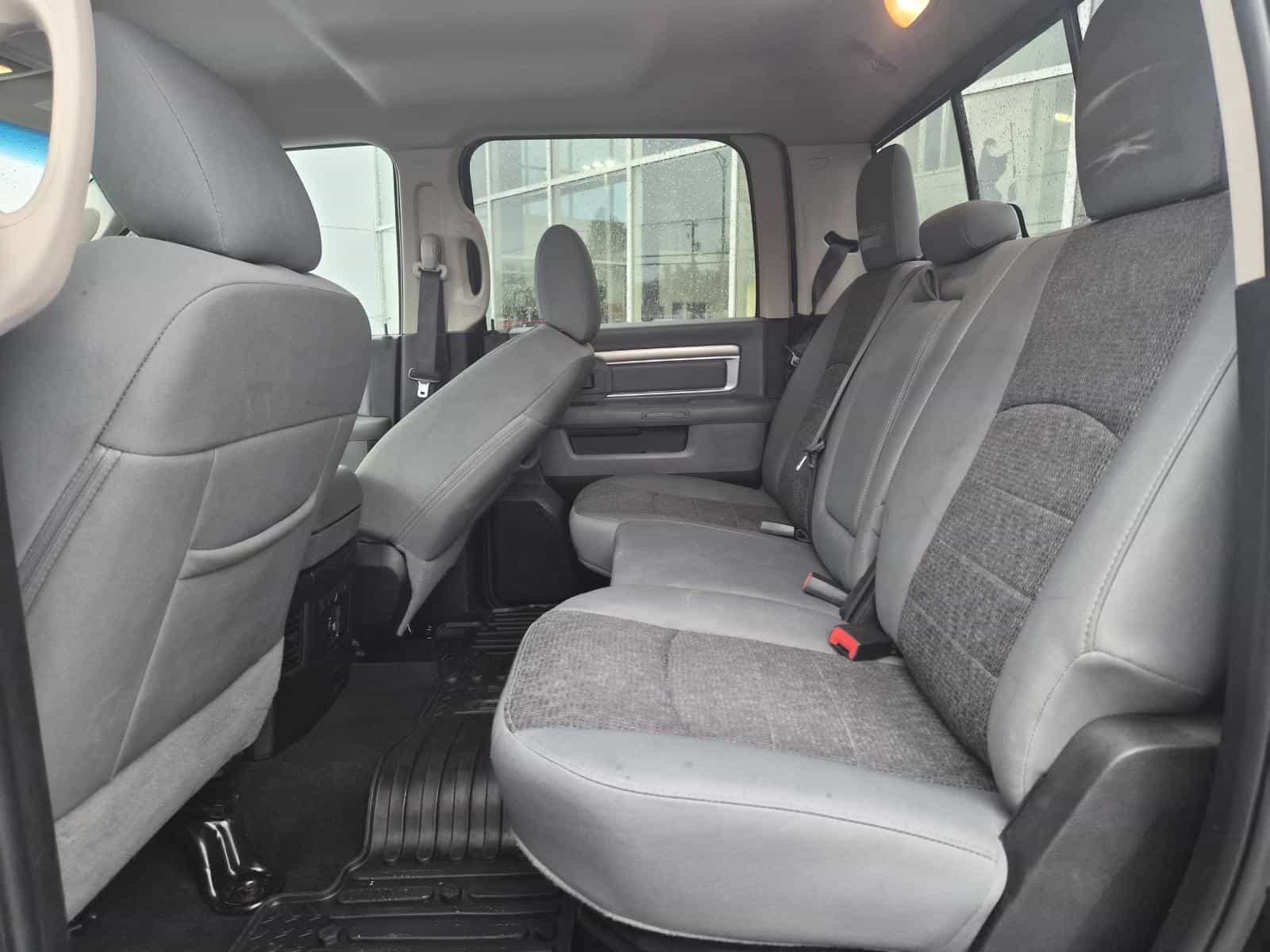 2018 RAM 2500 SLT - Image 23