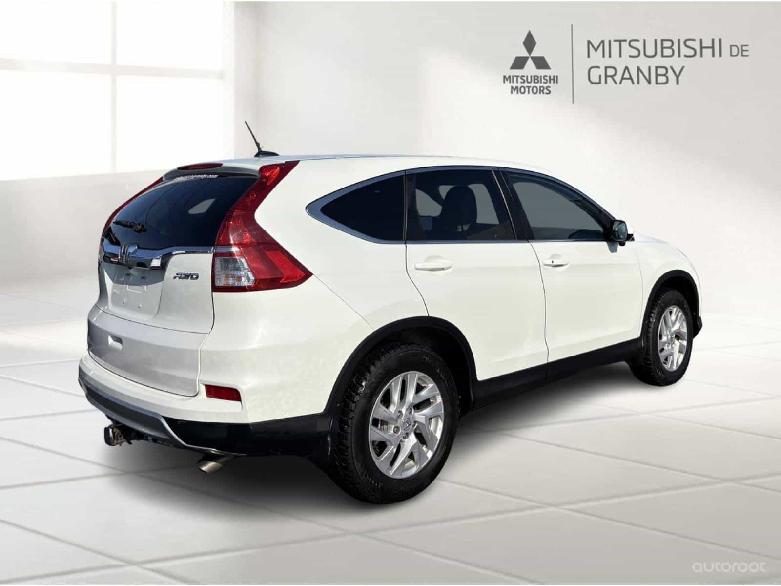 2015 Honda CR-V EX-L - Image 2