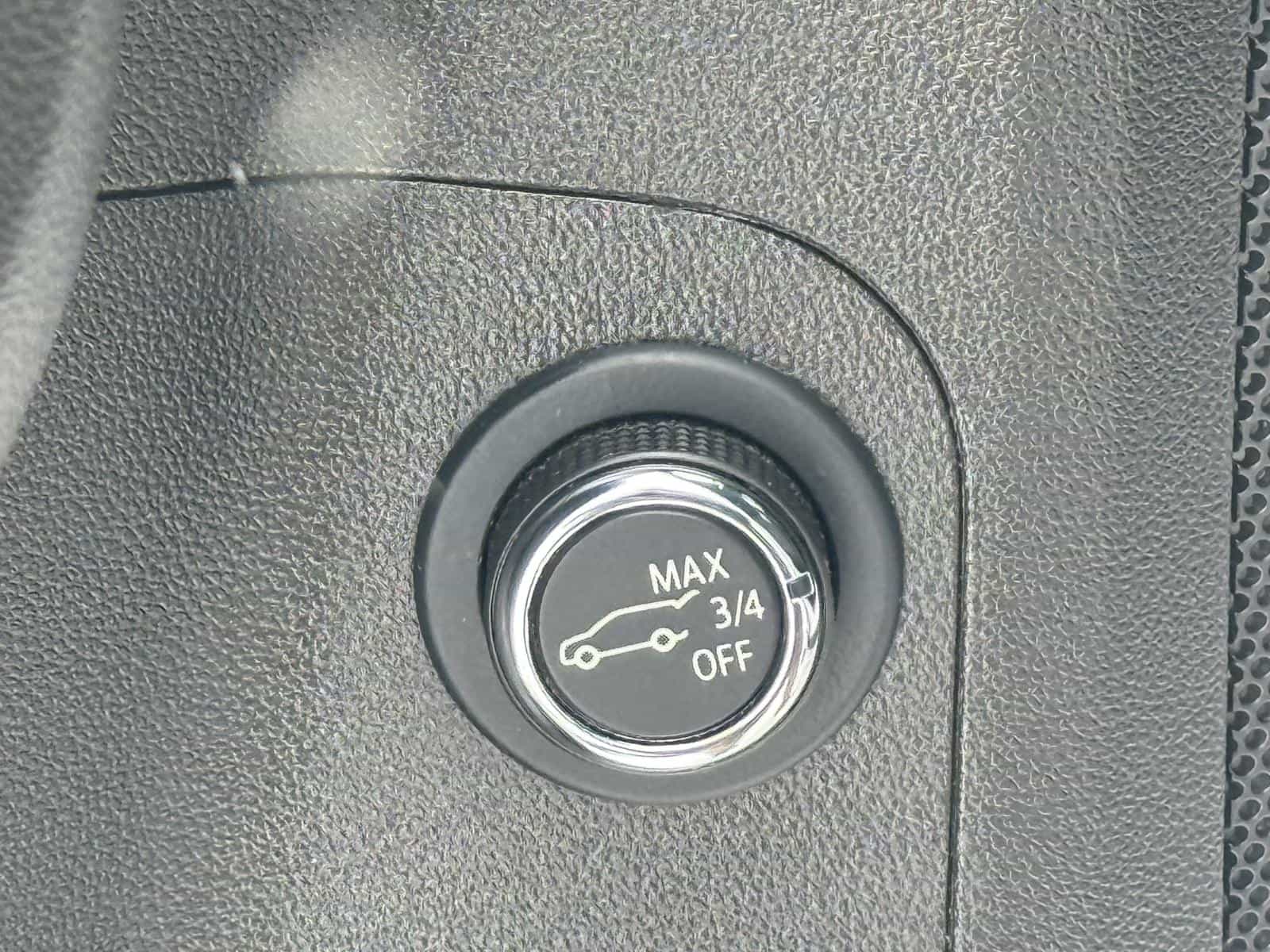 2021 GMC Acadia SLE - Image 24