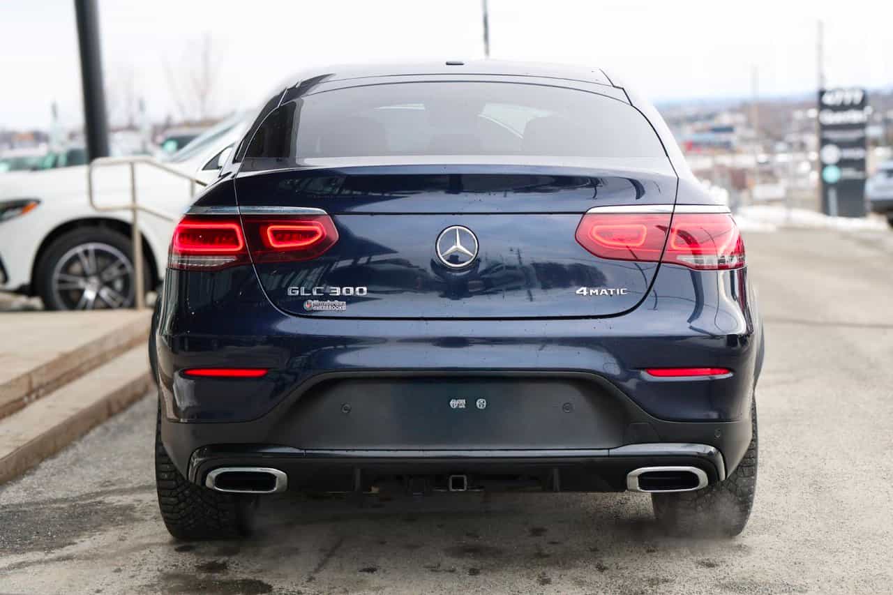 2023 Mercedes-Benz GLC-Class GLC300 - Image 8