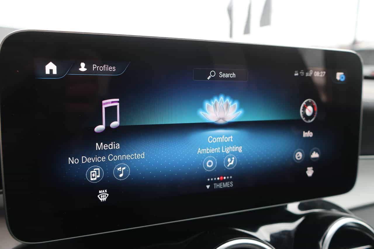 2023 Mercedes-Benz GLC-Class GLC300 - Image 19