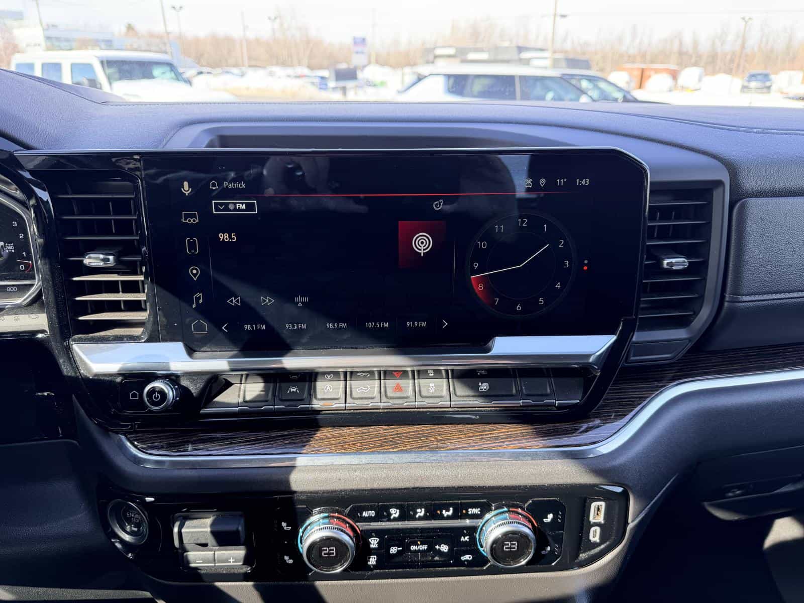 2024 GMC Sierra 1500 Elevation - Image 23