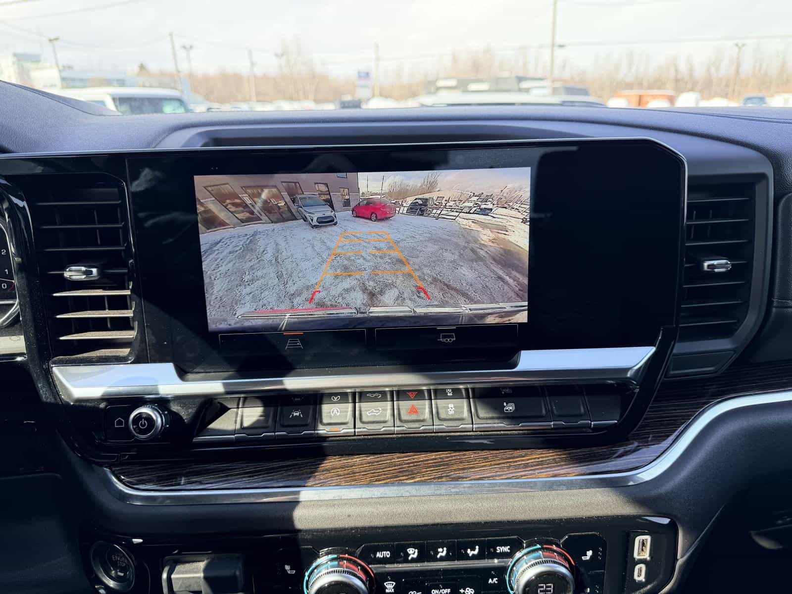 2024 GMC Sierra 1500 Elevation - Image 24