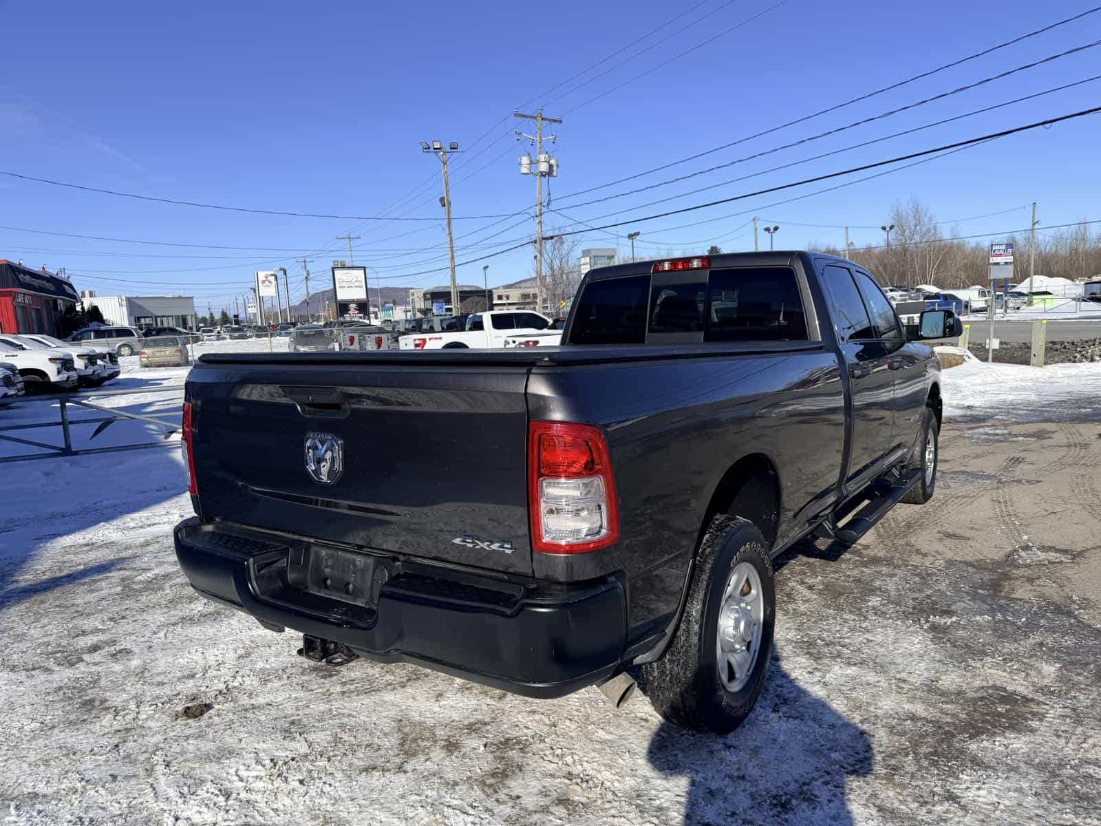 2022 RAM 3500 Tradesman - Image 8