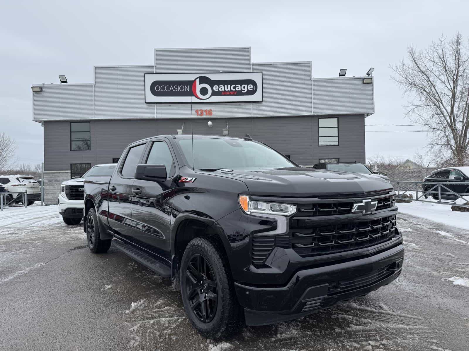 2024 Chevrolet Silverado 1500 RST - Image 13