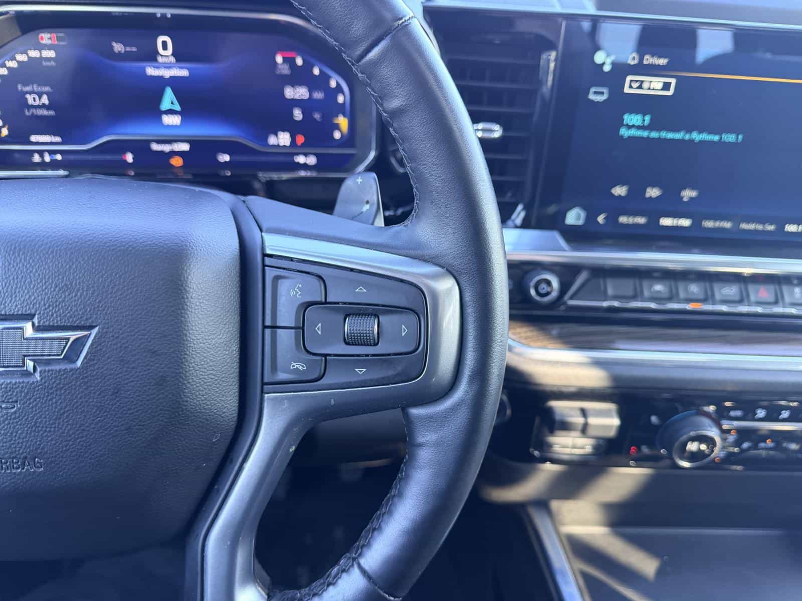 2024 Chevrolet Silverado 1500 RST - Image 21