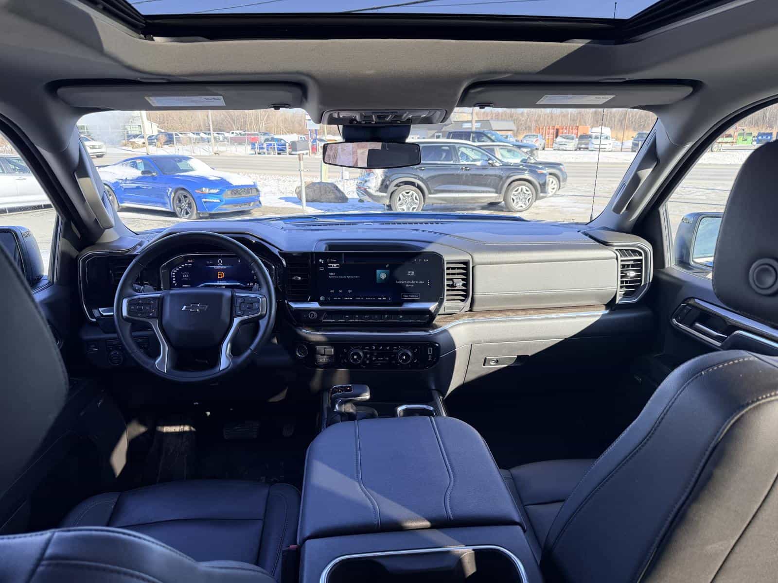 2024 Chevrolet Silverado 1500 RST - Image 28