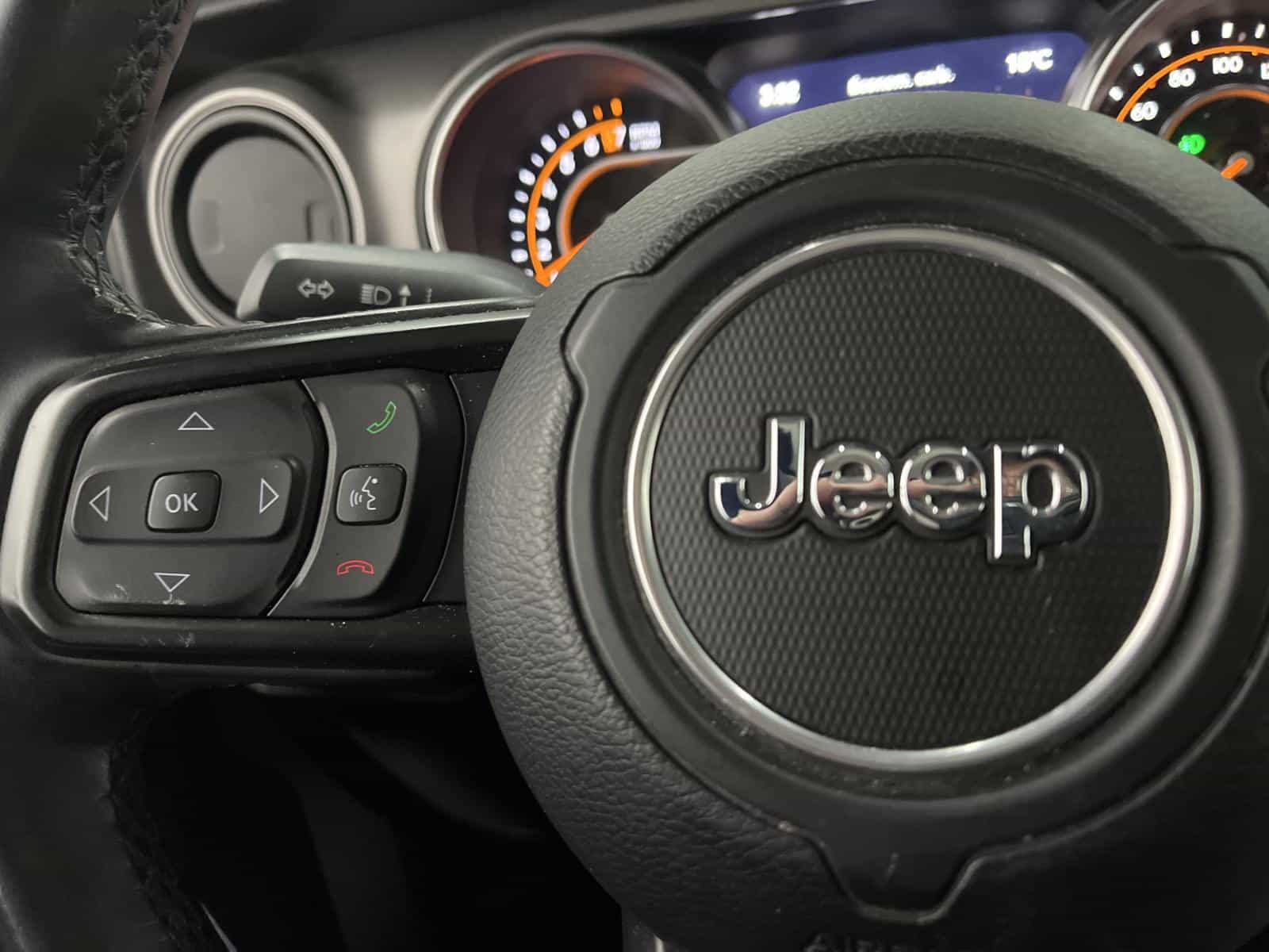 2021 Jeep Gladiator Sport S - Image 15