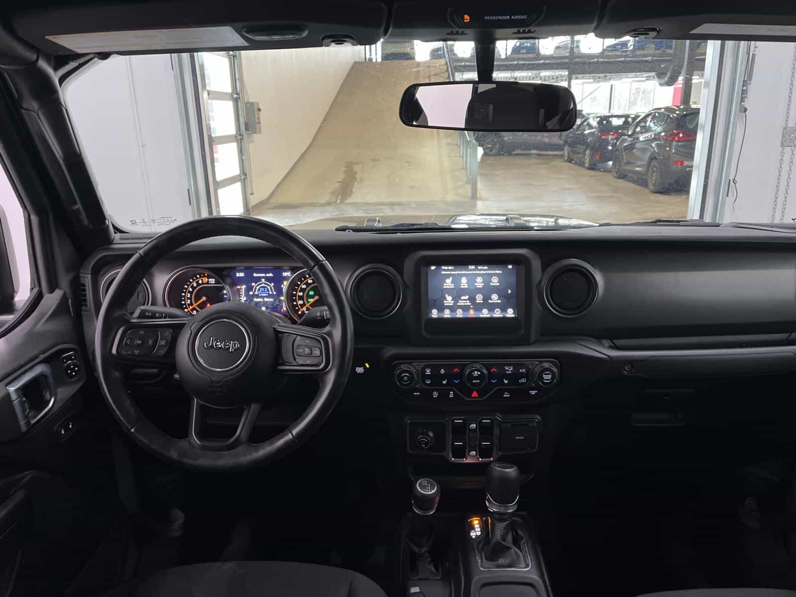 2021 Jeep Gladiator Sport S - Image 22