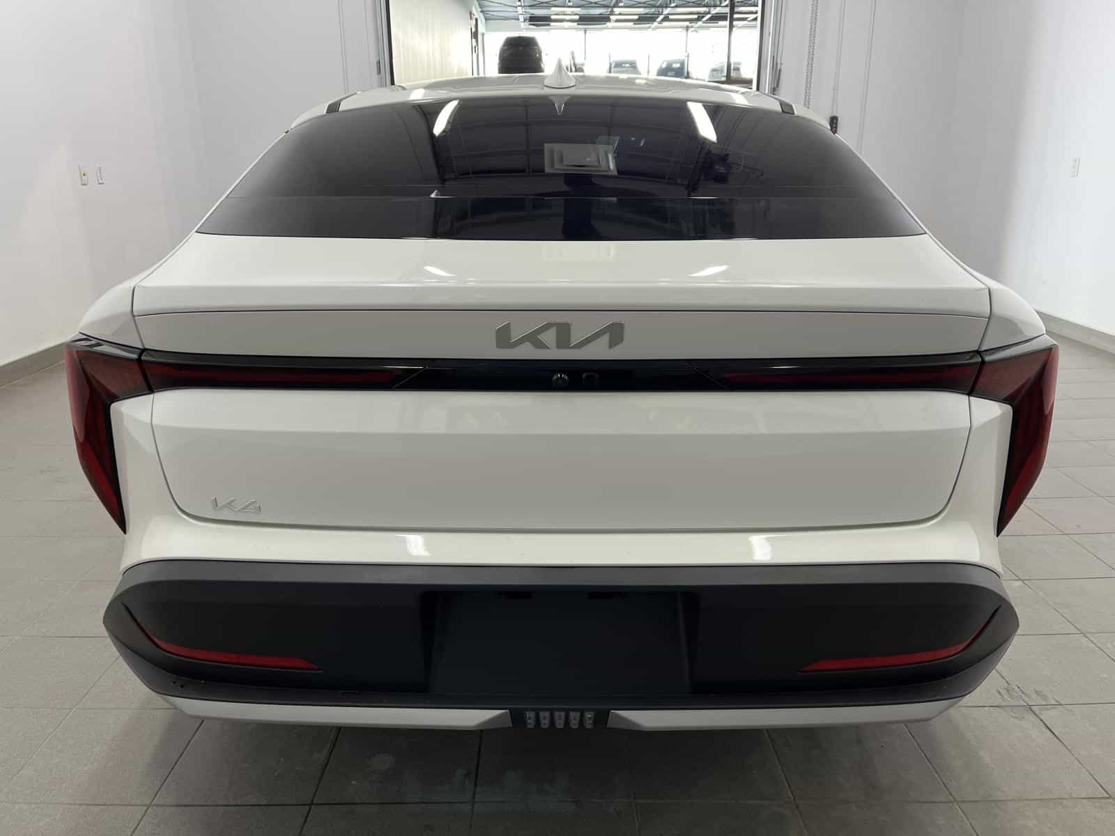 2025 Kia K4 LX - Image 4