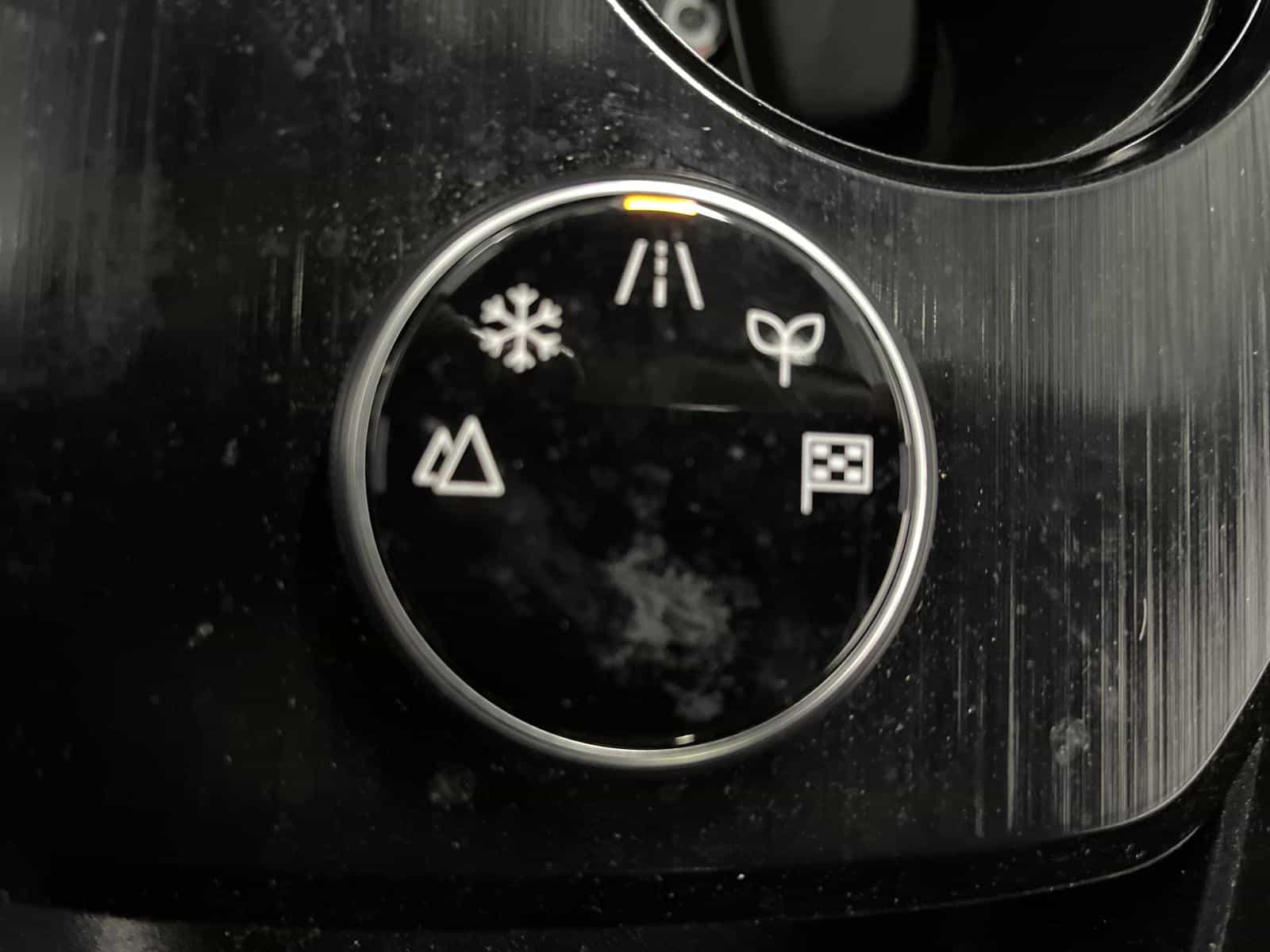 2023 Nissan Rogue SV - Image 17