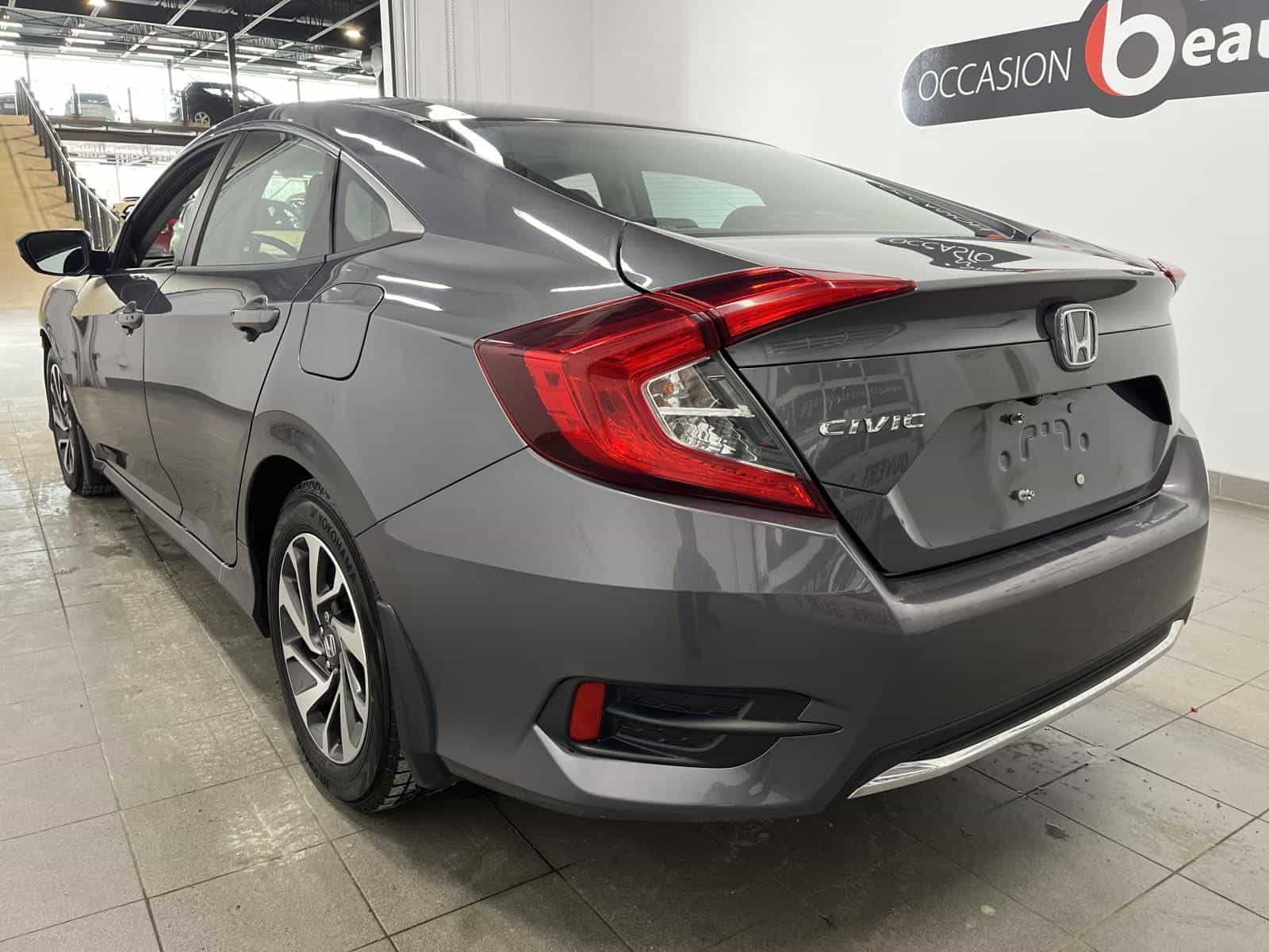 2020 Honda Civic EX - Image 3