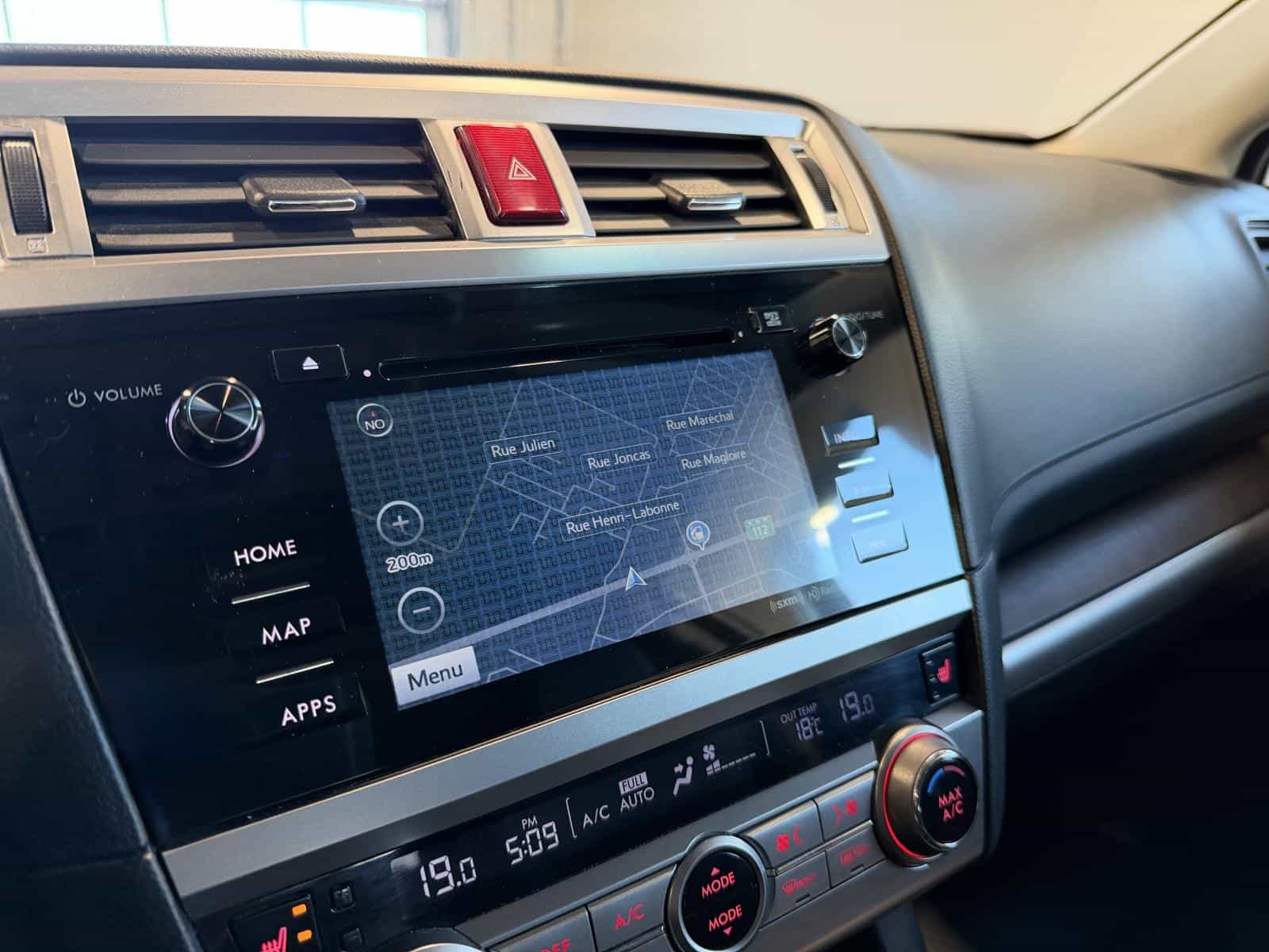 2016 Subaru Outback 3.6R Limited w/Tech - Image 20