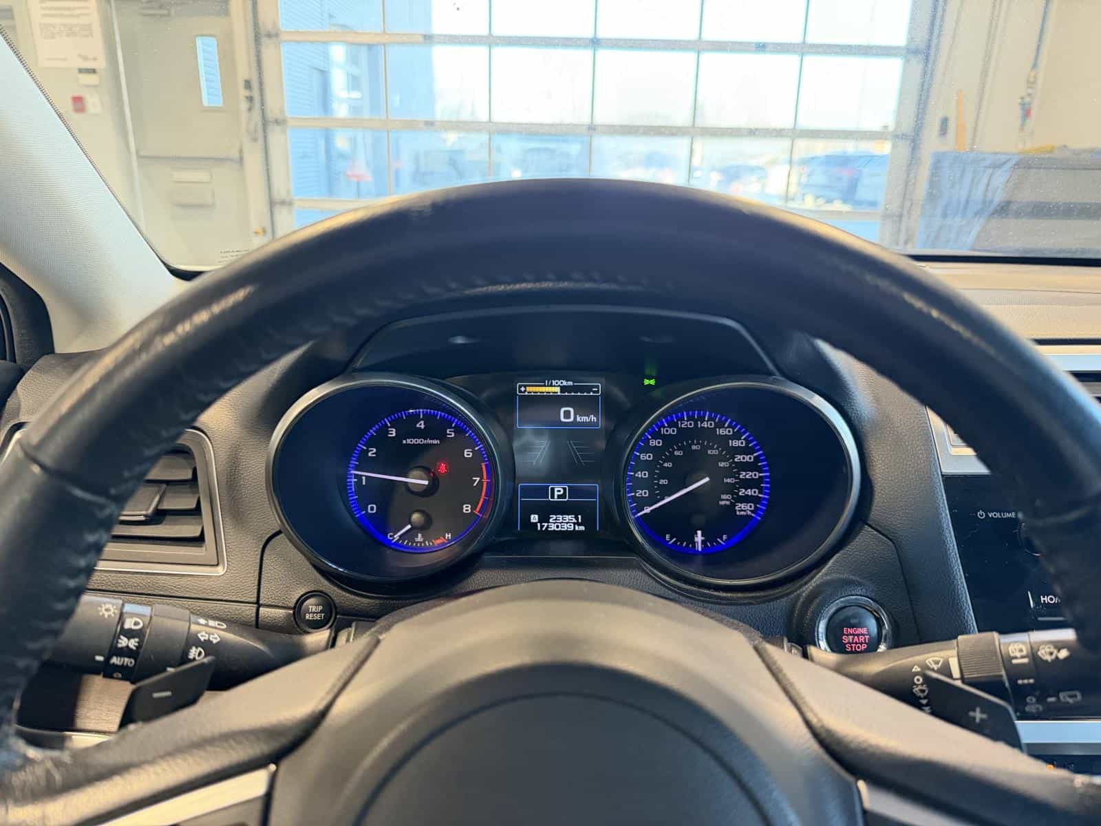 2016 Subaru Outback 3.6R Limited w/Tech - Image 17