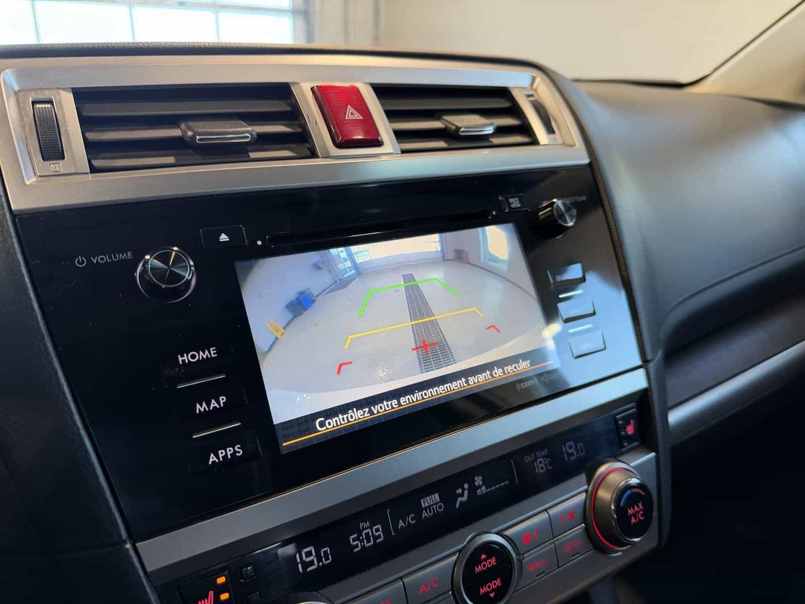 2016 Subaru Outback 3.6R Limited w/Tech - Image 21