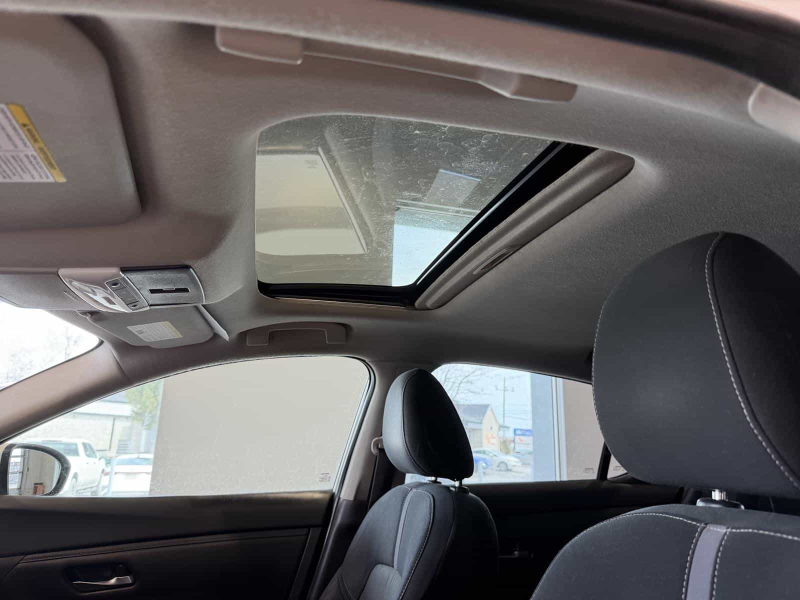 2021 Nissan Sentra SV - Image 11