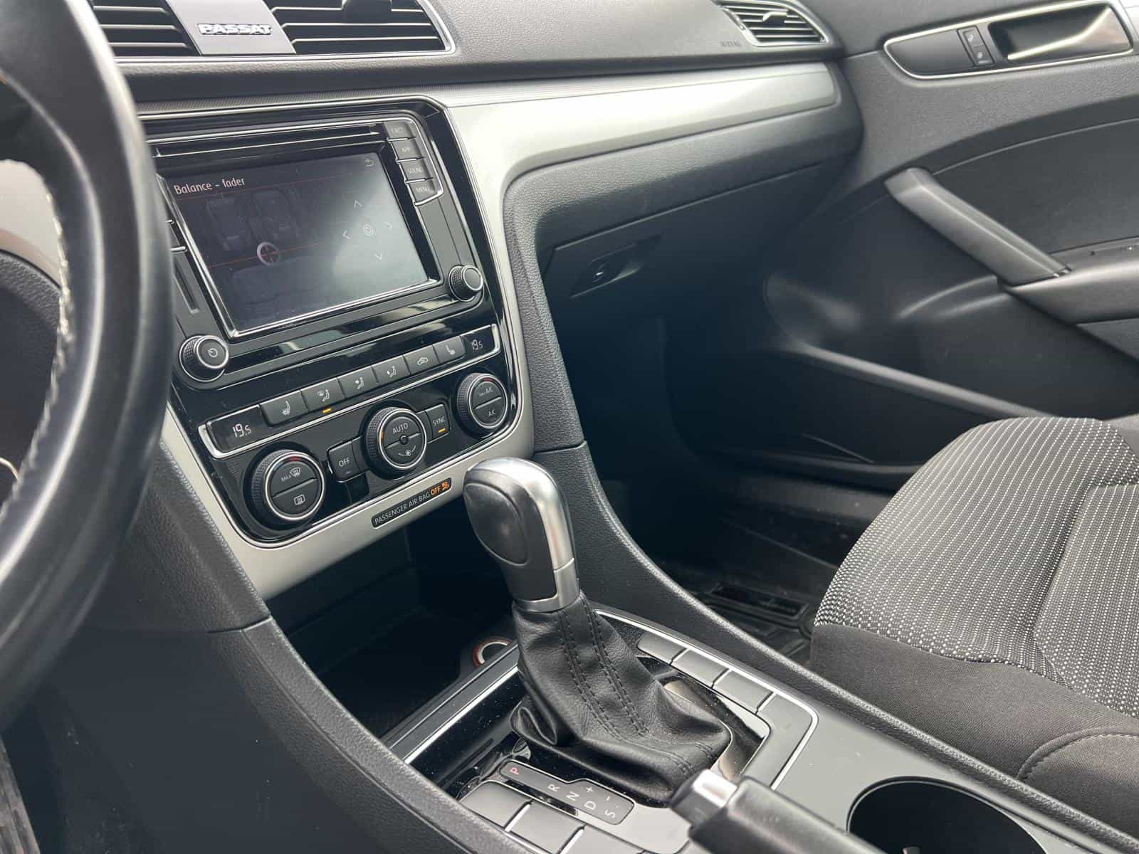 2018 Volkswagen Passat Trendline + - Image 15