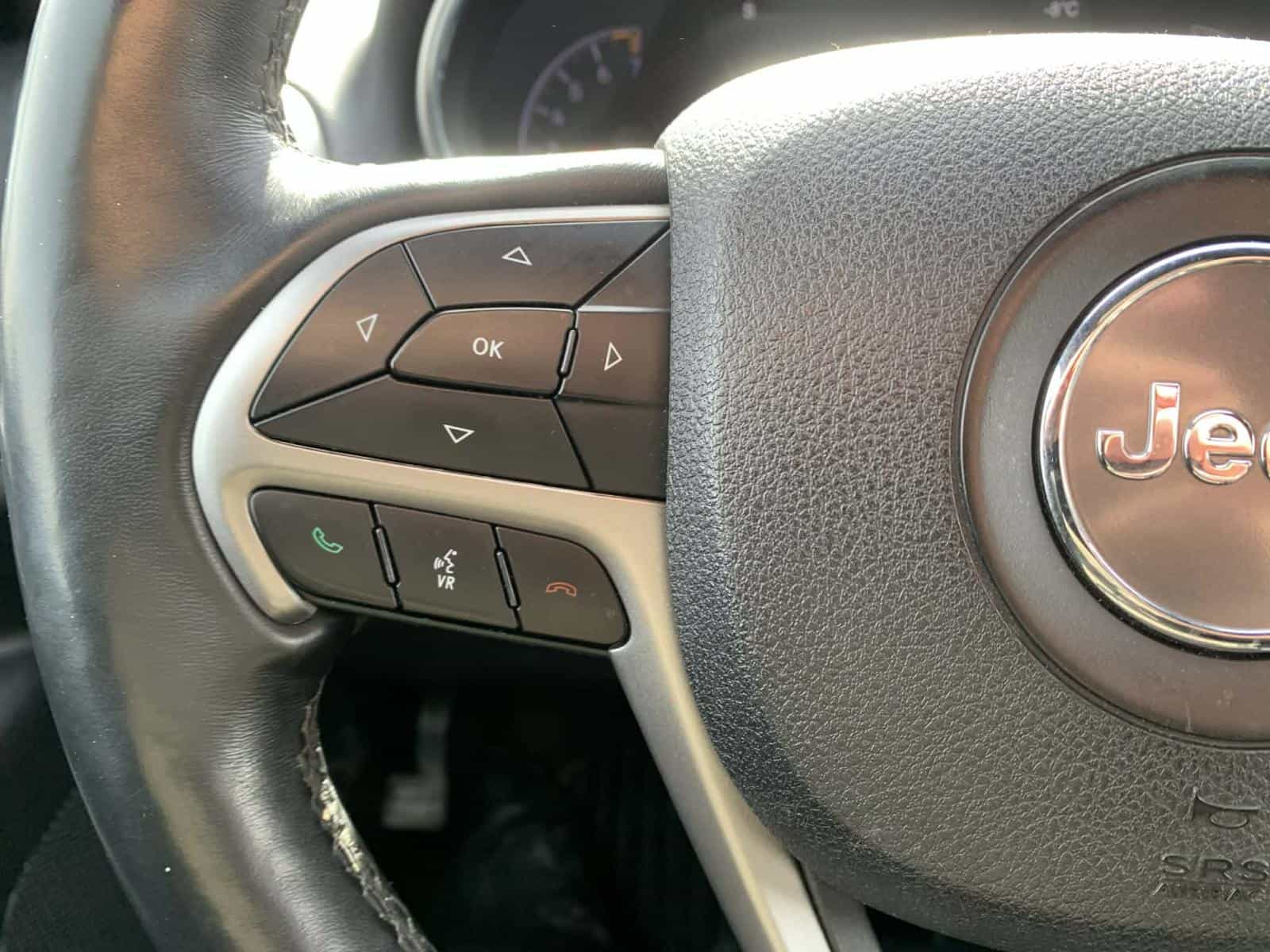 2018 Jeep Grand Cherokee Limited - Image 13