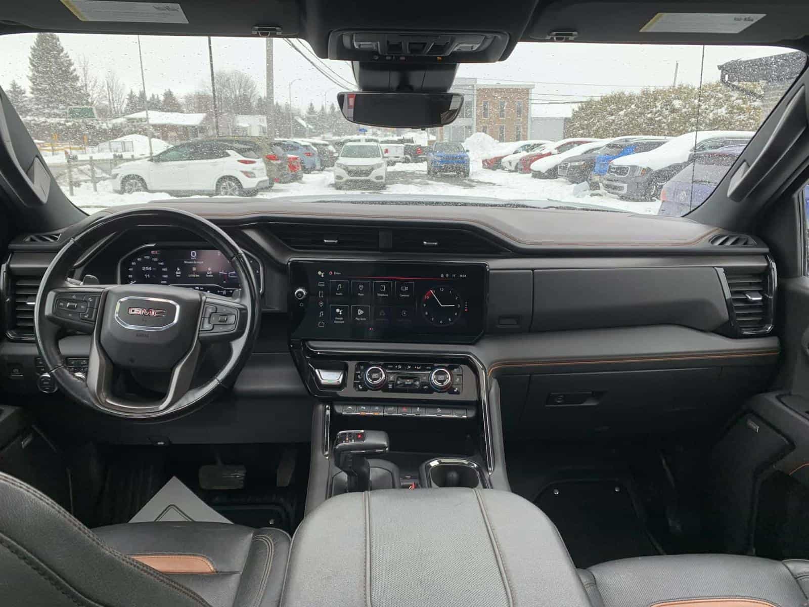 2024 GMC Sierra 1500 AT4 - Image 10