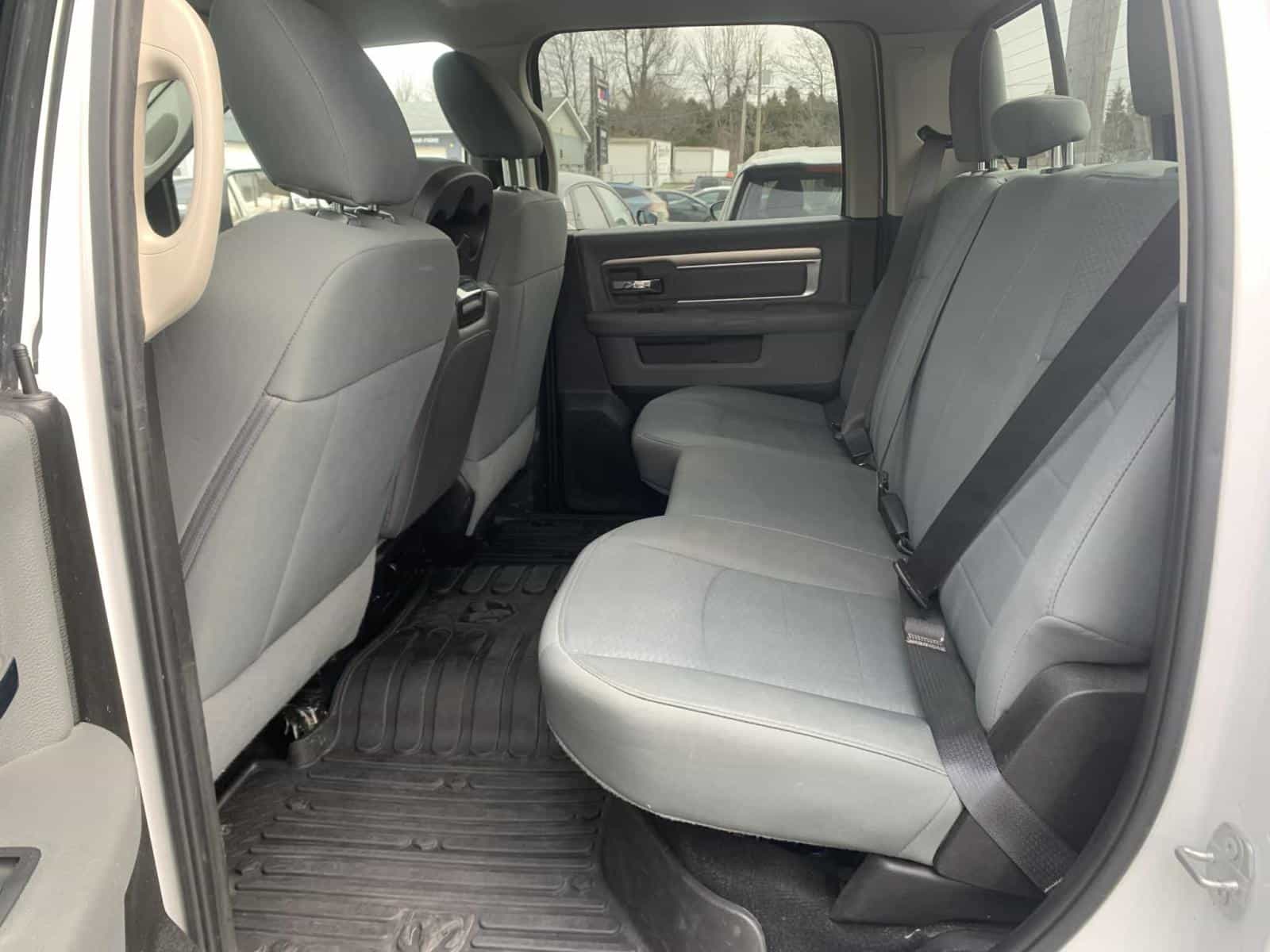 2019 RAM 1500 Classic SLT - Image 8